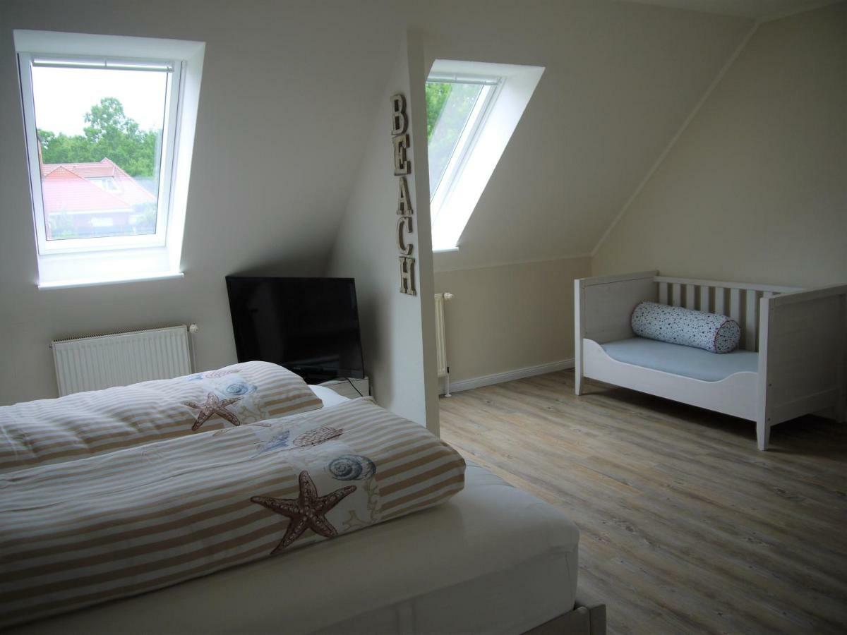 Ferienhaus Haffmeer シャルボイツ エクステリア 写真